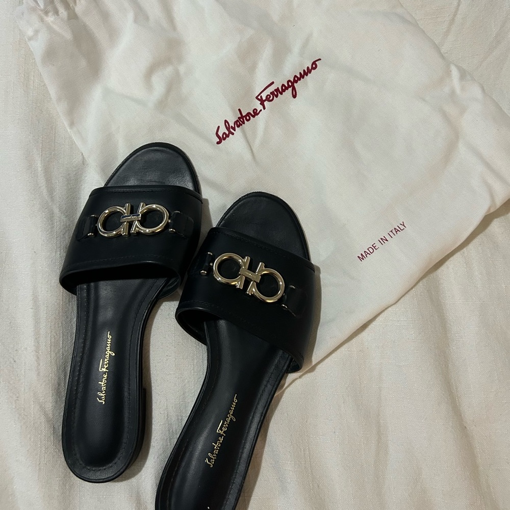 Ferragamo Gancini Sandals